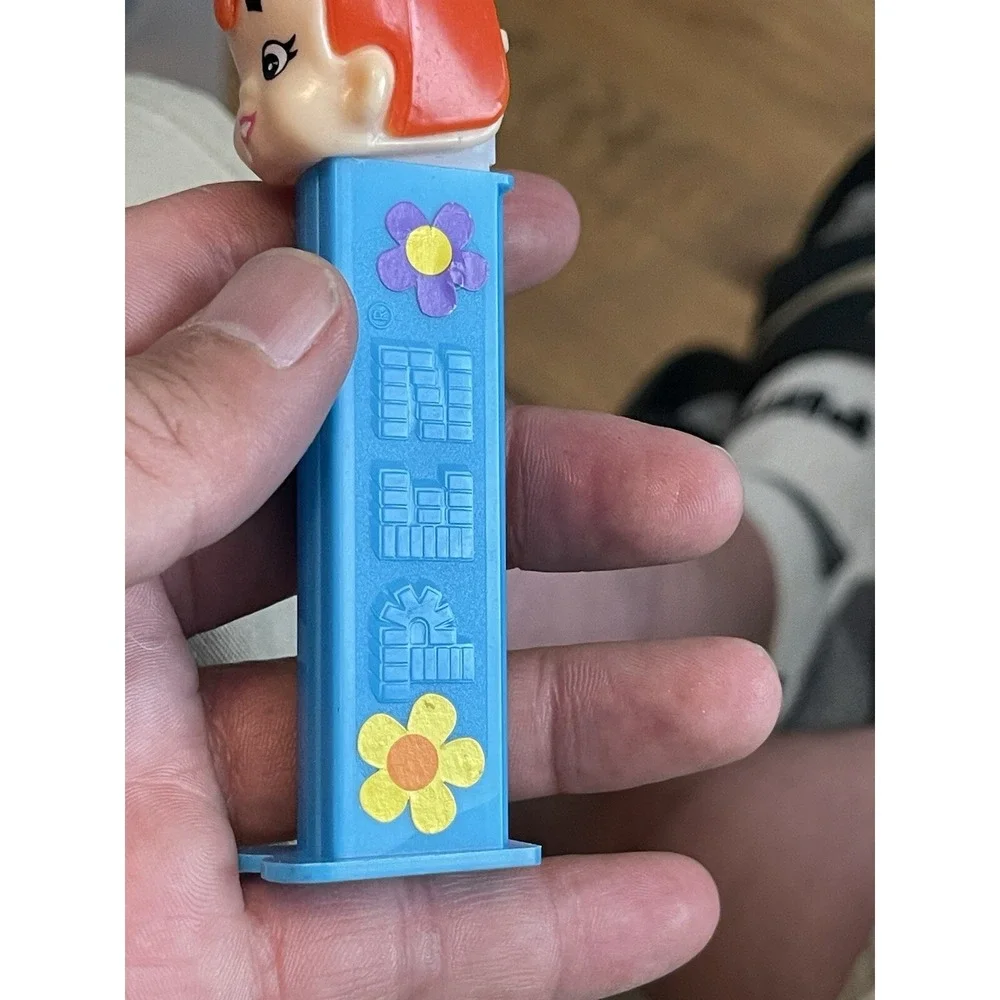 Pebbles From The Flintstones Pez Candy‎ Dispenser 1992